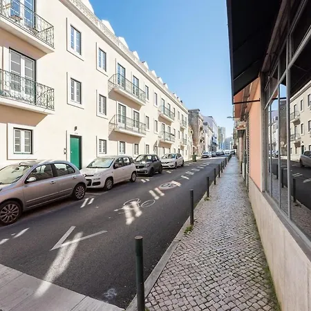 Local Life Ourique, 2 Bdr With Ac Lisboa